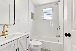 7134 Guyer Ave, Philadelphia, PA 19153 - Photo 13