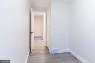 6041 Alma St, Philadelphia, PA 19149 - Photo 11