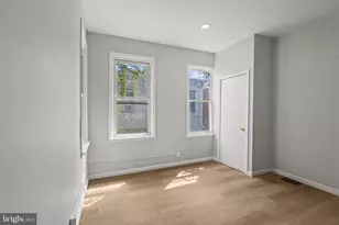 2423 N Myrtlewood St, Philadelphia, PA 19132 - Photo 19