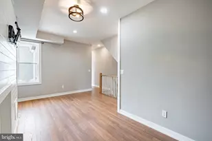 168 Green Ln, Philadelphia, PA 19127 - Photo 5