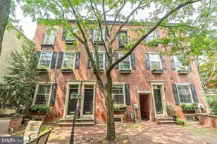 970 N Lawrence St, Philadelphia, PA 19123 - Photo 1