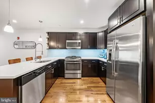 1517 Brown St, Philadelphia, PA 19130 - Photo 9