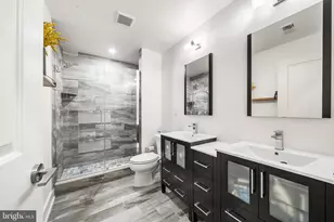 1517 Brown St, Philadelphia, PA 19130 - Photo 23