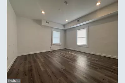 240 E Girard Avenue #8, Philadelphia, PA 19125 - Photo 3