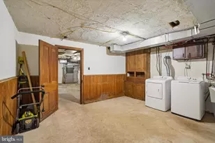 411 Leverington Ave, Philadelphia, PA 19128 - Photo 21