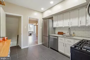 411 Leverington Ave, Philadelphia, PA 19128 - Photo 9