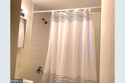 330 S Juniper Street #1B, Philadelphia, PA 19107 - Photo 3