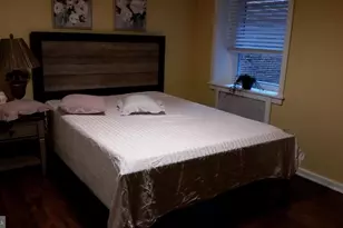 2034 Delancey Pl, Philadelphia, PA 19103 - Photo 19