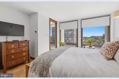 200 Locust Street #5G&H, Philadelphia, PA 19106 - Photo 23