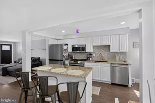 367 Conarroe St, Philadelphia, PA 19128 - Photo 13