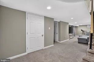 367 Conarroe St, Philadelphia, PA 19128 - Photo 29