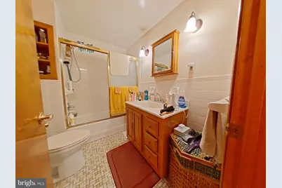 7411 Elmwood Avenue, Philadelphia, PA 19153 - Photo 23