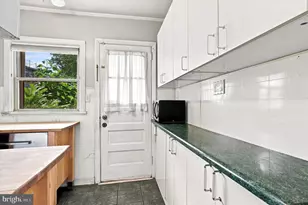 135 Hermit St, Philadelphia, PA 19127 - Photo 13
