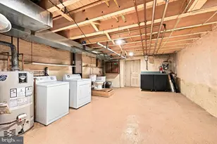 135 Hermit St, Philadelphia, PA 19127 - Photo 23