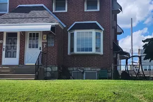 9958 Ferndale St, Philadelphia, PA 19115 - Photo 3