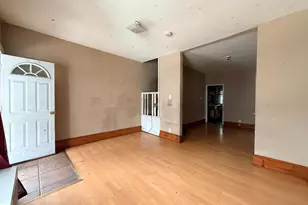 708 W Annsbury St, Philadelphia, PA 19140 - Photo 15