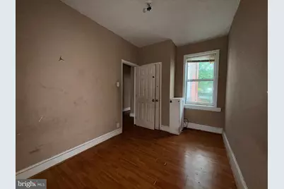708 W Annsbury Street, Philadelphia, PA 19140 - Photo 39