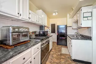 3527 Lansing St, Philadelphia, PA 19136 - Photo 9