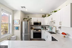 340 Monroe St, Philadelphia, PA 19147 - Photo 15