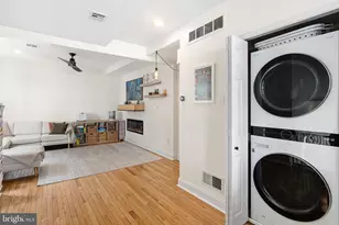340 Monroe St, Philadelphia, PA 19147 - Photo 9