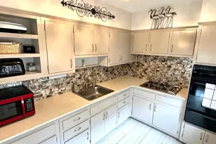 1836 Evarts St, Philadelphia, PA 19152 - Photo 13