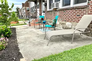 1836 Evarts St, Philadelphia, PA 19152 - Photo 23