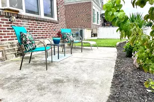 1836 Evarts St, Philadelphia, PA 19152 - Photo 3