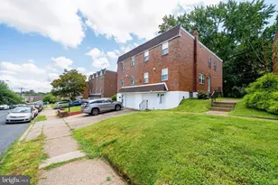 10753 Jeanes St, Philadelphia, PA 19116 - Photo 3