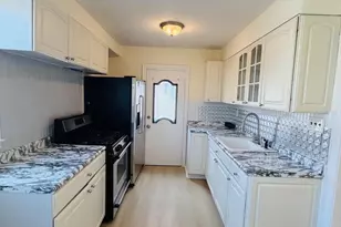 2219 Fuller St, Philadelphia, PA 19152 - Photo 7