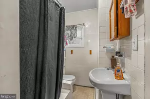 817 Wynnewood Rd, Philadelphia, PA 19151 - Photo 7