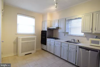443 E Girard Avenue #2, Philadelphia, PA 19125 - Photo 3