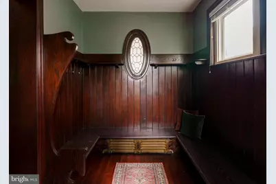 104 Rochelle Avenue, Philadelphia, PA 19128 - Photo 5