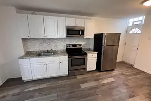 2050 Reed St, Philadelphia, PA 19146 - Photo 7