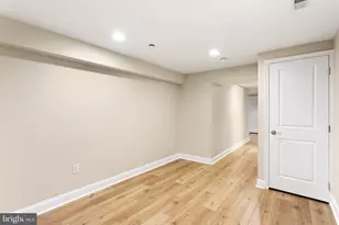 931 N 19th St, Philadelphia, PA 19130 - Photo 33