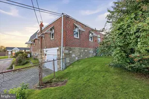 737 Colebrook Rd, Philadelphia, PA 19115 - Photo 33