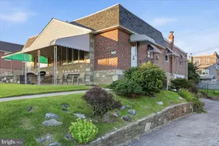 737 Colebrook Rd, Philadelphia, PA 19115 - Photo 7