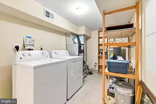 1232 N Hollywood St, Philadelphia, PA 19121 - Photo 29