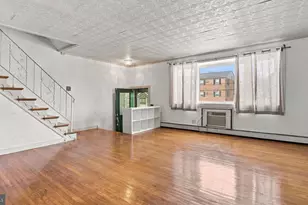 10025 S Canterbury Rd, Philadelphia, PA 19114 - Photo 5