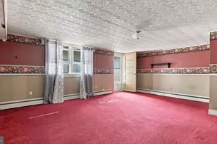 10025 S Canterbury Rd, Philadelphia, PA 19114 - Photo 25