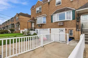 10025 S Canterbury Rd, Philadelphia, PA 19114 - Photo 3