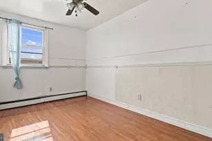 10025 S Canterbury Rd, Philadelphia, PA 19114 - Photo 21