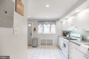 1045 Mercy St, Philadelphia, PA 19148 - Photo 9