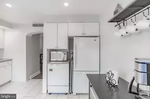 1045 Mercy St, Philadelphia, PA 19148 - Photo 15
