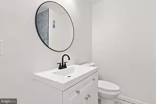 5318 Cedar Ave, Philadelphia, PA 19143 - Photo 27