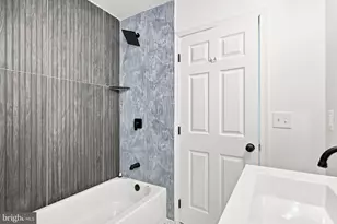 5318 Cedar Ave, Philadelphia, PA 19143 - Photo 29