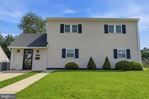 9337 Andover Rd, Philadelphia, PA 19114 - Photo 3