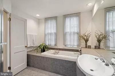 2518 Panama Street, Philadelphia, PA 19103 - Photo 21