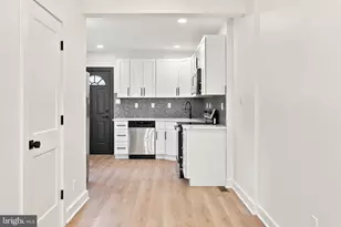 1655 N 60th St, Philadelphia, PA 19151 - Photo 11