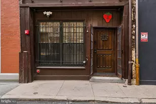 4 S Strawberry St, Philadelphia, PA 19106 - Photo 1