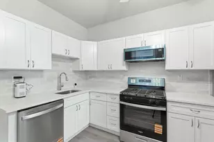 2009 Birch St, Philadelphia, PA 19134 - Photo 13
